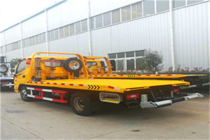 大通附近拖车救援搭电